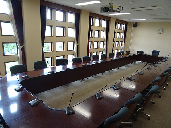 東北大学本部棟１ 3階 第一会議室（本部） image