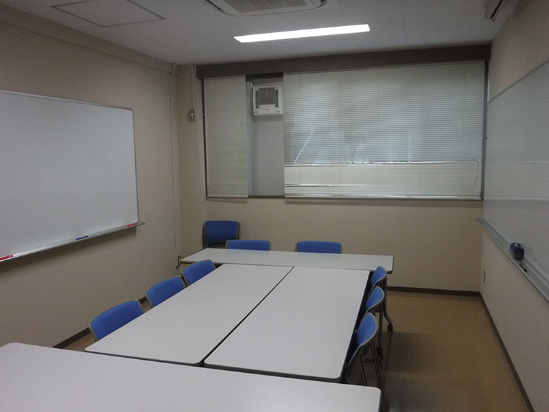 経済学研究科棟 1階 第６演習室（経済学部） image