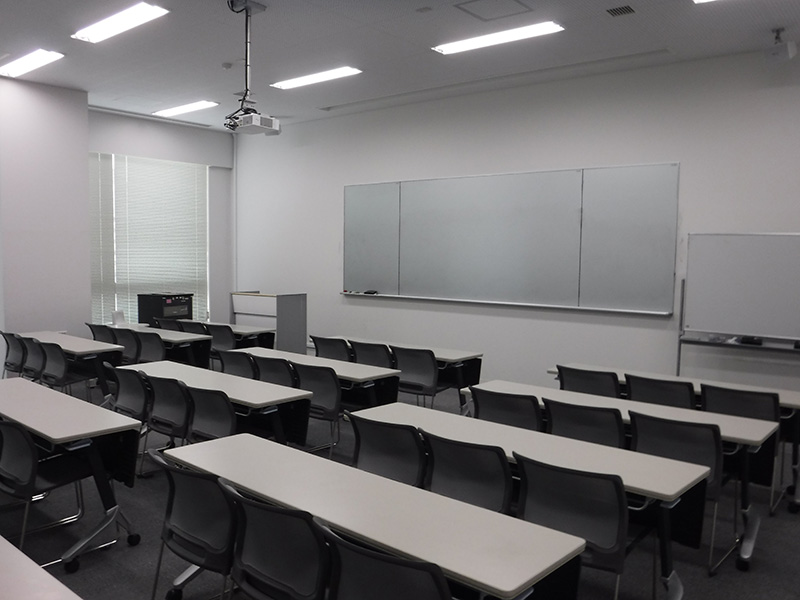 エクステンション教育研究棟 6階 講義室B（経済学部） image